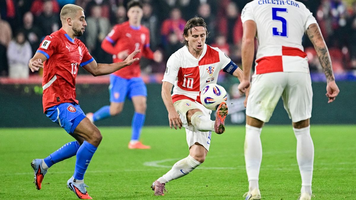 Těžké váhy fotbalisté nepovalí. Na baráž to stačí, ale co dál?